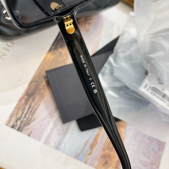 CHANEL 140mm Black Frame Dark Grey Lenses Women's Sunglasses (5408 1026/S4) - Picture 3 of 6